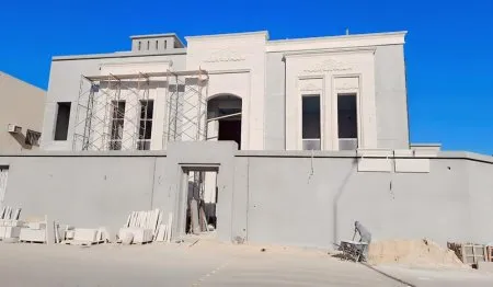 أفضل مقاول ترميم مباني حي الملقا | حلول معتمدة للترميم الداخلي والخارجي
