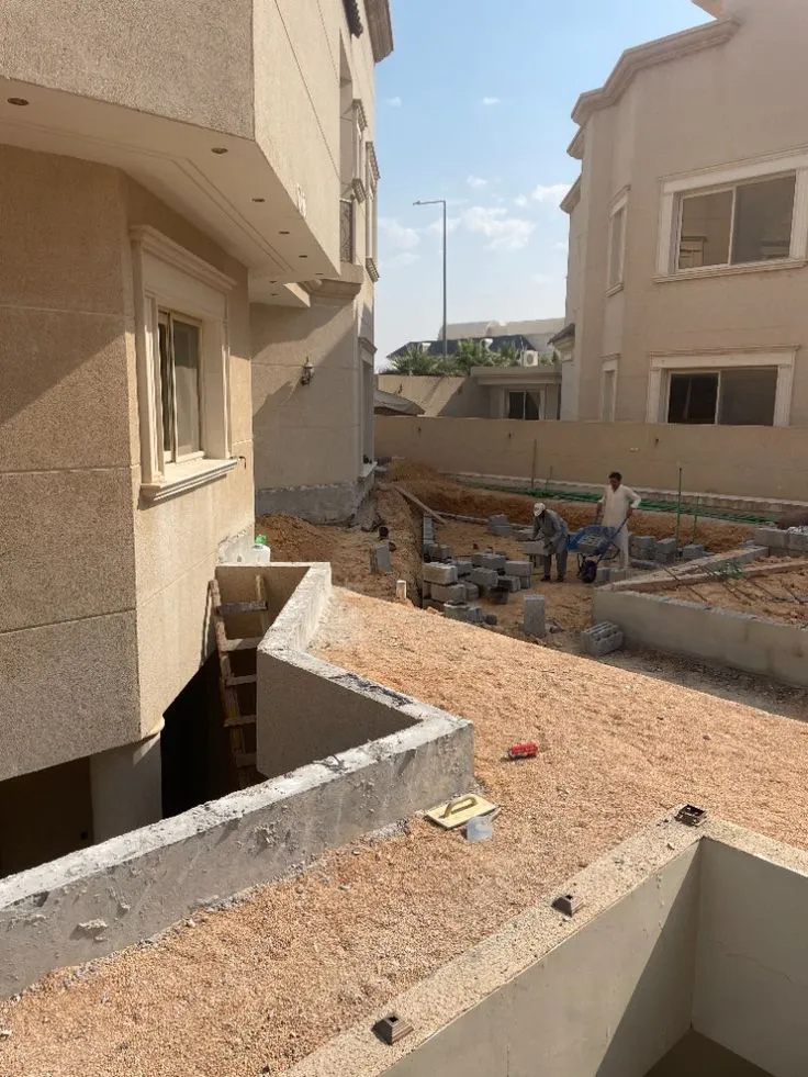 ترميم وتشطيب المباني في الرياض