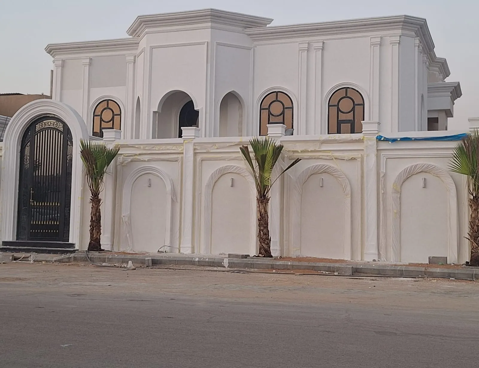 جميع انواع المقاولات العامة تسليم مفتاح حي العليا والياسمين 