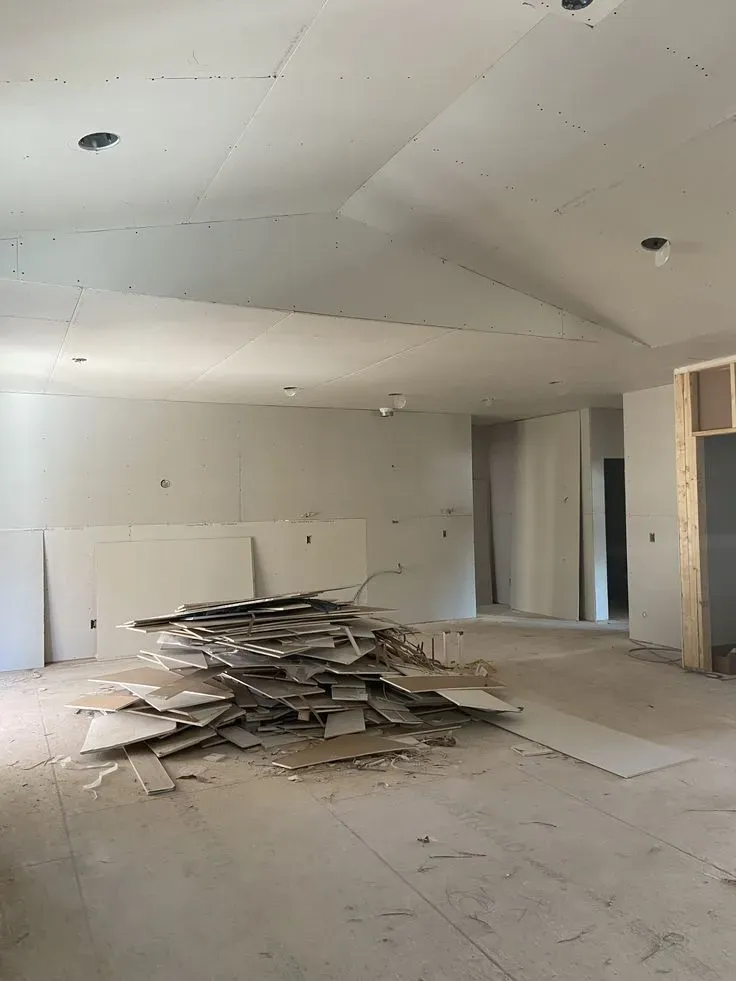 خدمات الدهان والترميمات وتشطيب في شمال الرياض