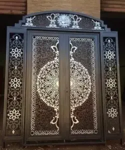 حداد متنقل:لتركيب الأبواب والشبابيك ونوافذ في شمال الرياض 