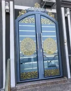 حداد متنقل:لتركيب الأبواب والشبابيك ونوافذ في شمال الرياض 