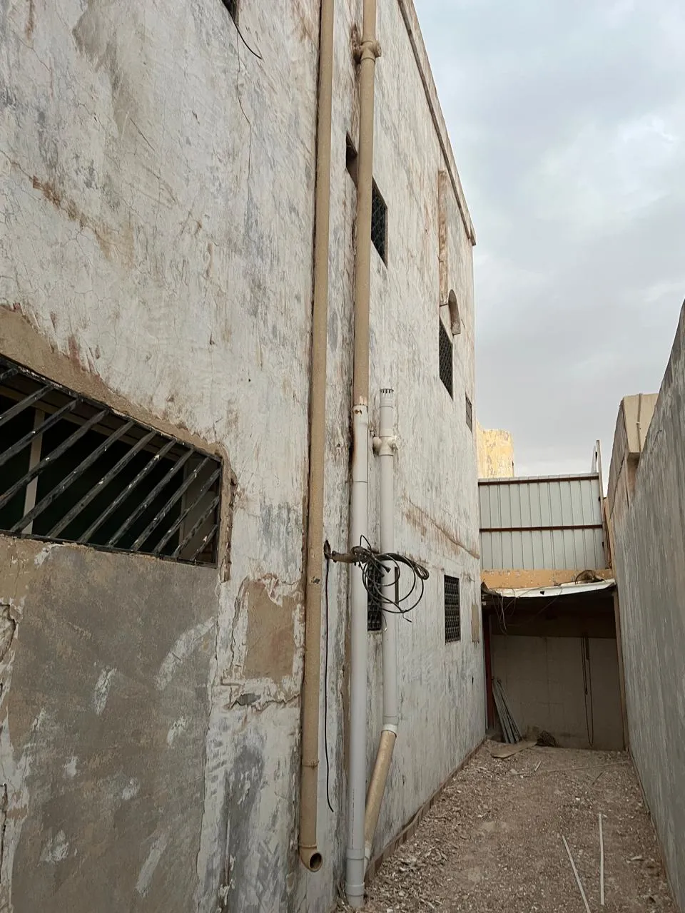 دليل الترميم والبناء بالرياض:كيف تحول منزلك القديم إلى تحفة