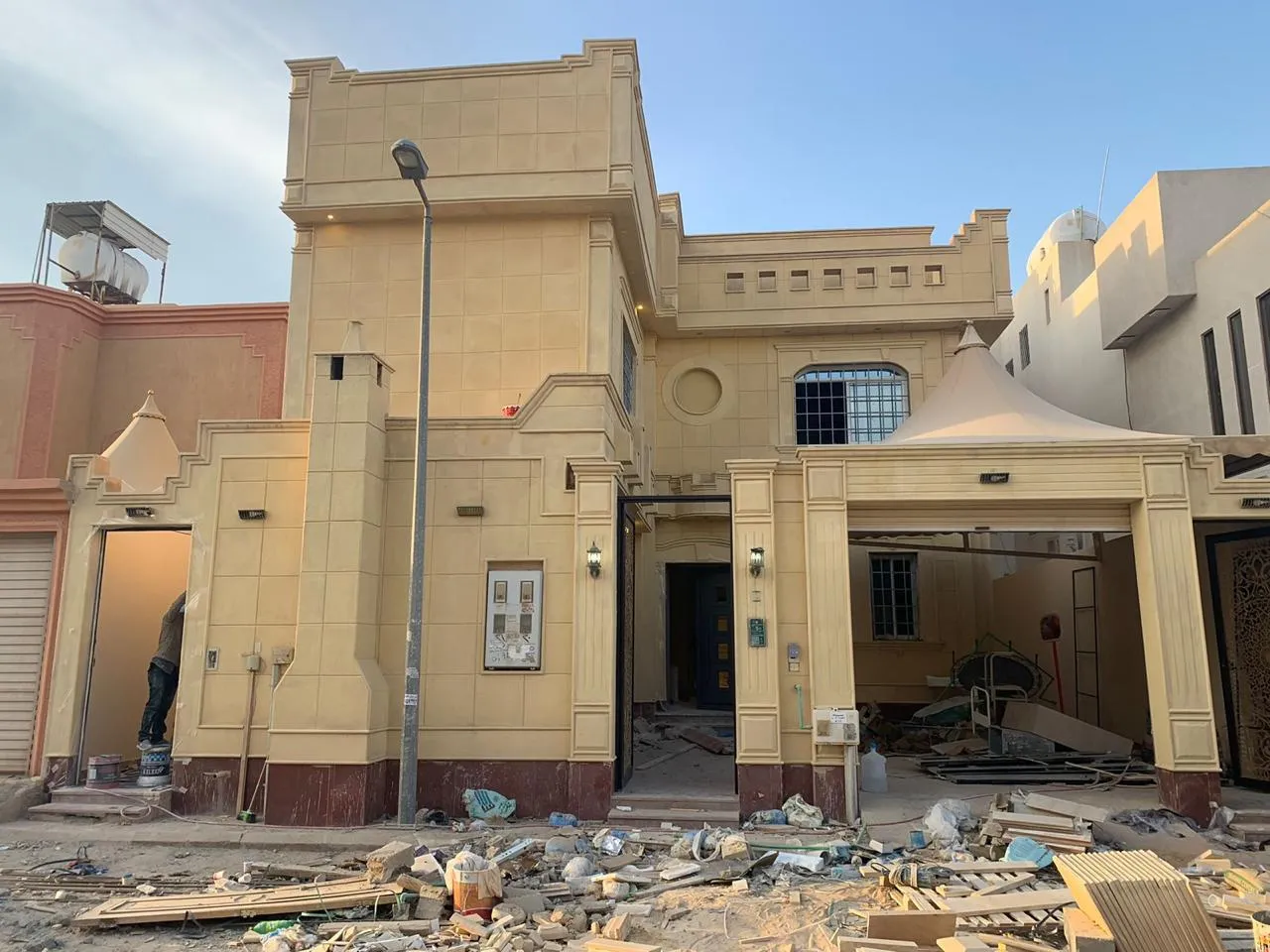 أفضل شركة مقاولات عامة بالرياض: خدمات بناء وترميم متكاملة