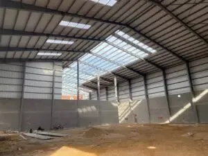 "أفضل شركة تركيب هناجر ومستودعات في حي طويق الرياض لعام 2026