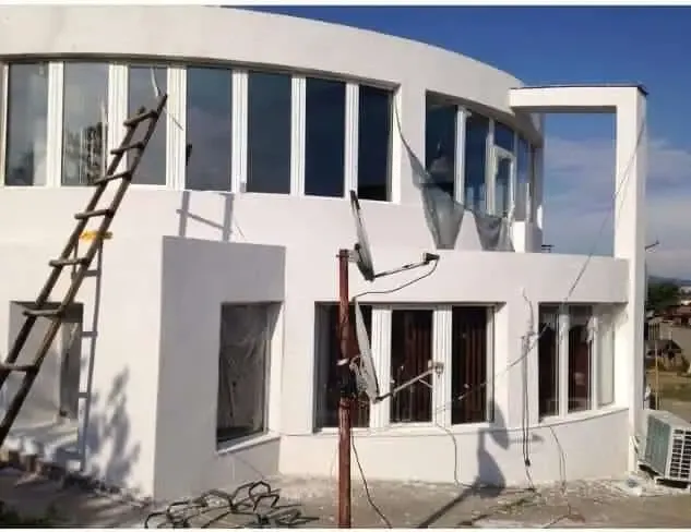 فني بناءوترميم بشمال الرياض أقوى خدمات التشطيب والدهانات