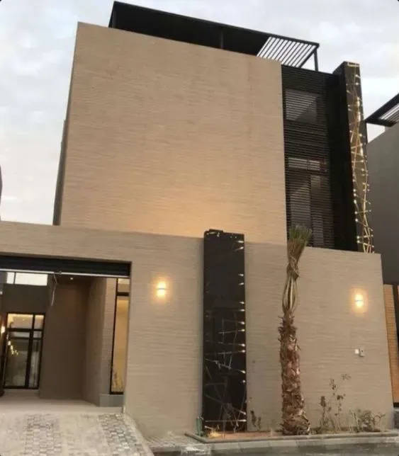 واجهات فلل عصرية في شمال الرياض | تصاميم فخمة وحصرية 2026