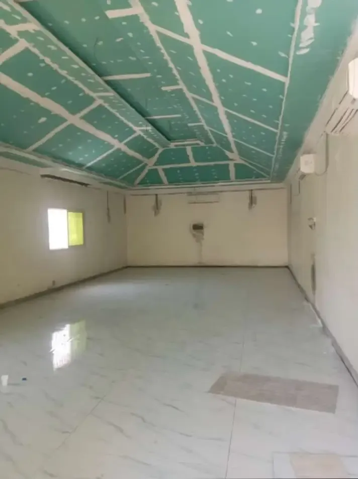 بناء مباني والأصباغ والدهانات الداخلية والخارجية لعام 2026