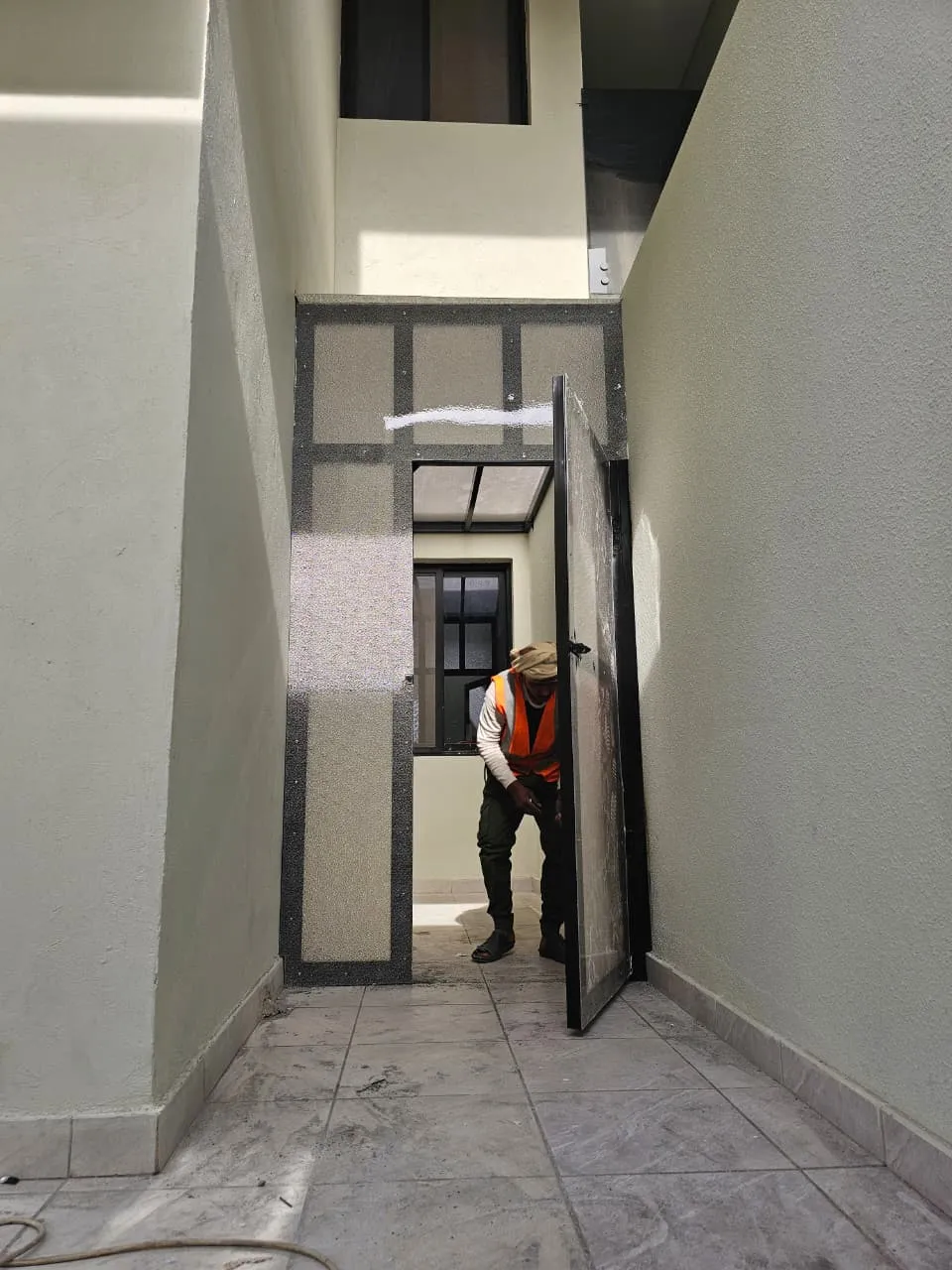 شركة ترميم منازل ومباني بالرياض:حلول التشققات،ومعالجة