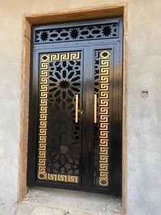 حداد أبواب منازل وفلل في حي العارض: أبواب حديد مودرن وكلاسيك